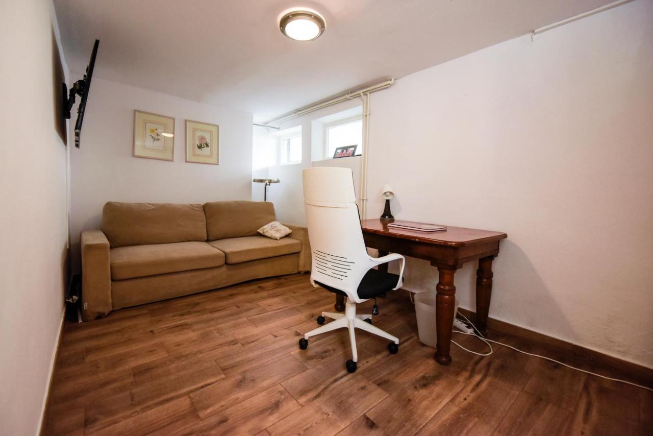 Spacious 3 Bedroom Family Oasis With Sauna, 20 Min From Warsaw Piaseczno  Extérieur photo