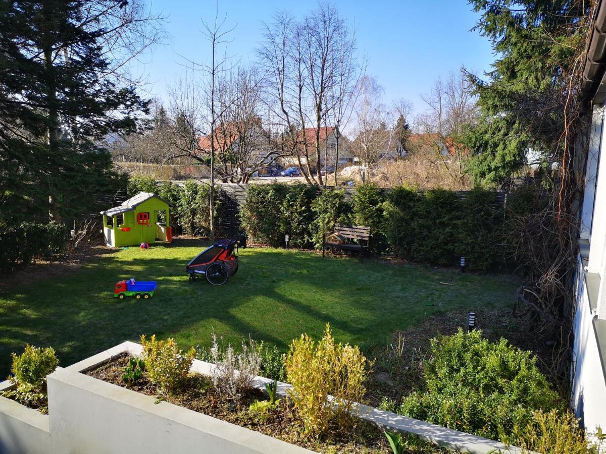Spacious 3 Bedroom Family Oasis With Sauna, 20 Min From Warsaw Piaseczno  Extérieur photo